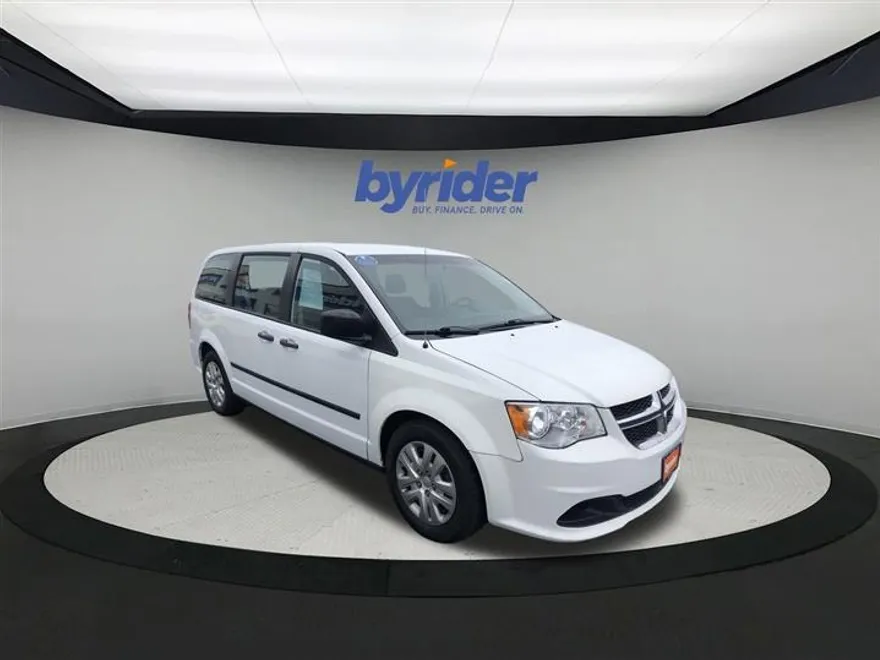 2016 Dodge Grand Caravan SE photo 1