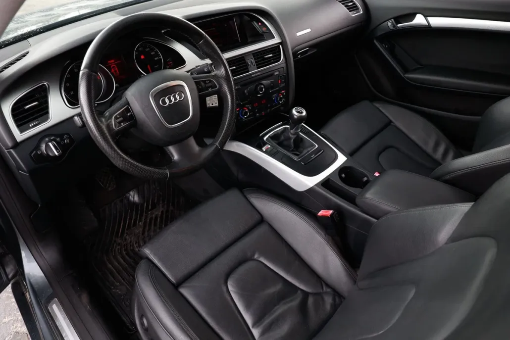 2012 Audi A5 Quattro 2.0T Premium Plus photo 1