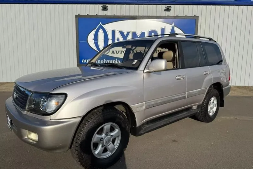 1999 Toyota Land Cruiser Base photo 1