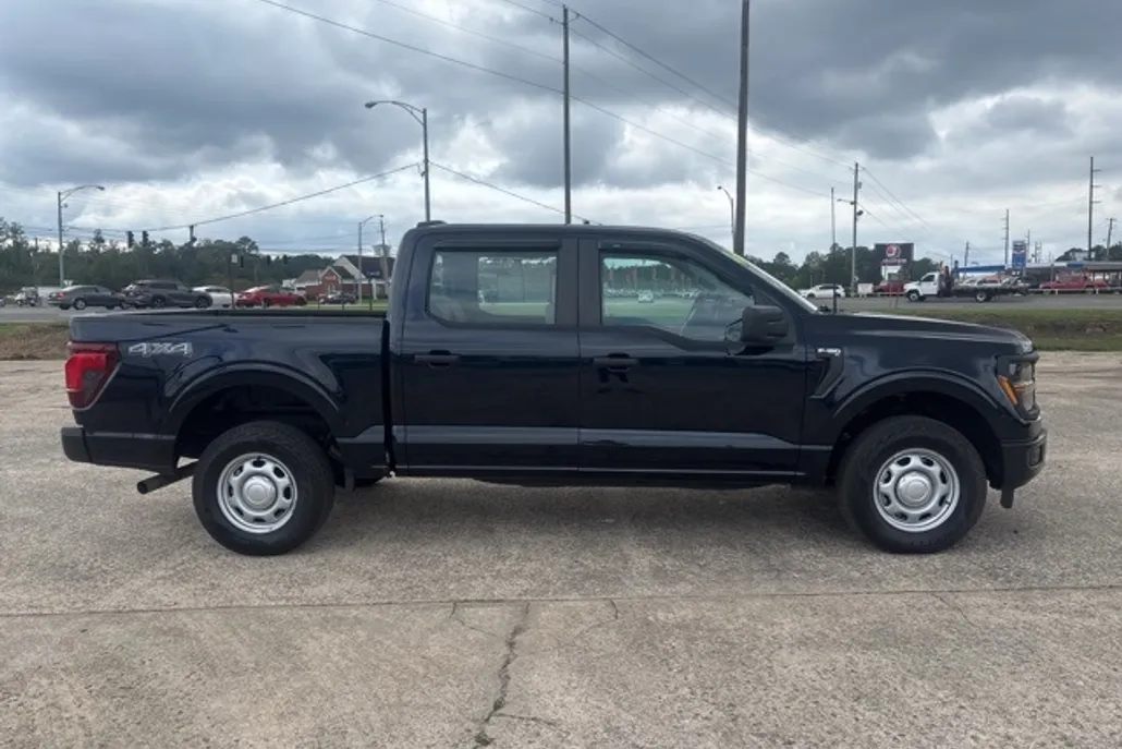 2024 Ford F-150 XL photo 1