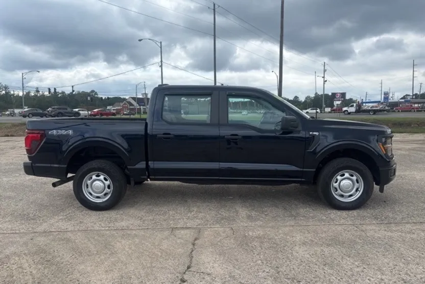 2024 Ford F-150 XL photo 1