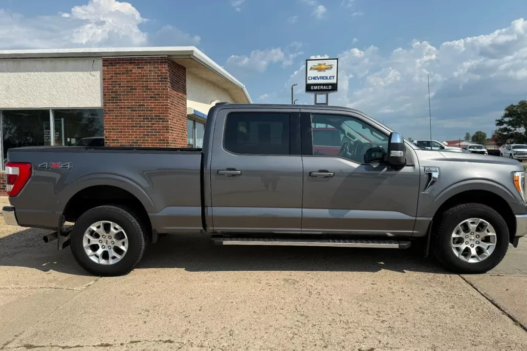 2021 Ford F-150 Lariat photo 1