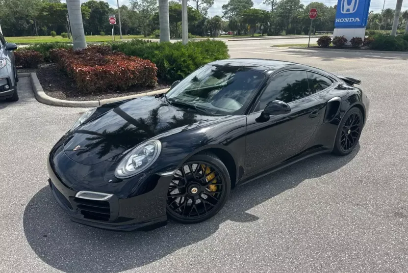 2014 Porsche 911 S photo 1