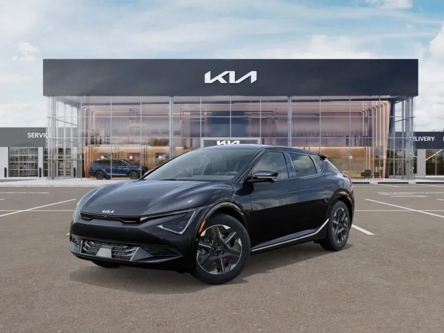 2025 Kia EV6 Light photo 1