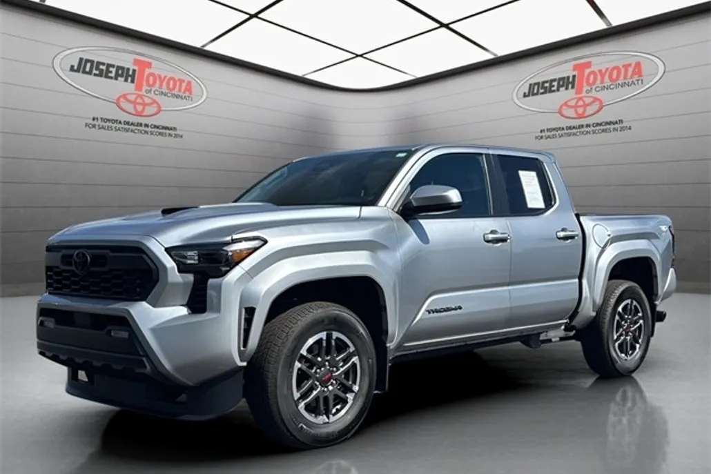 2024 Toyota Tacoma TRD Sport Double Cab photo 1