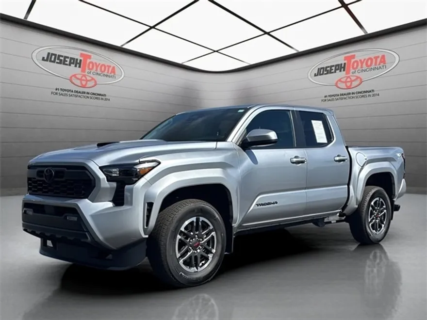 2024 Toyota Tacoma TRD Sport Double Cab photo 1