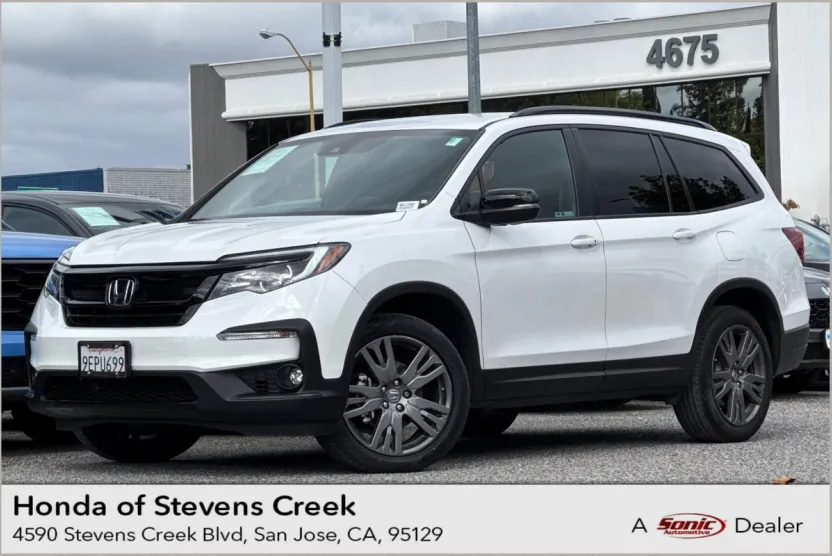 2022 Honda Pilot Sport photo 1