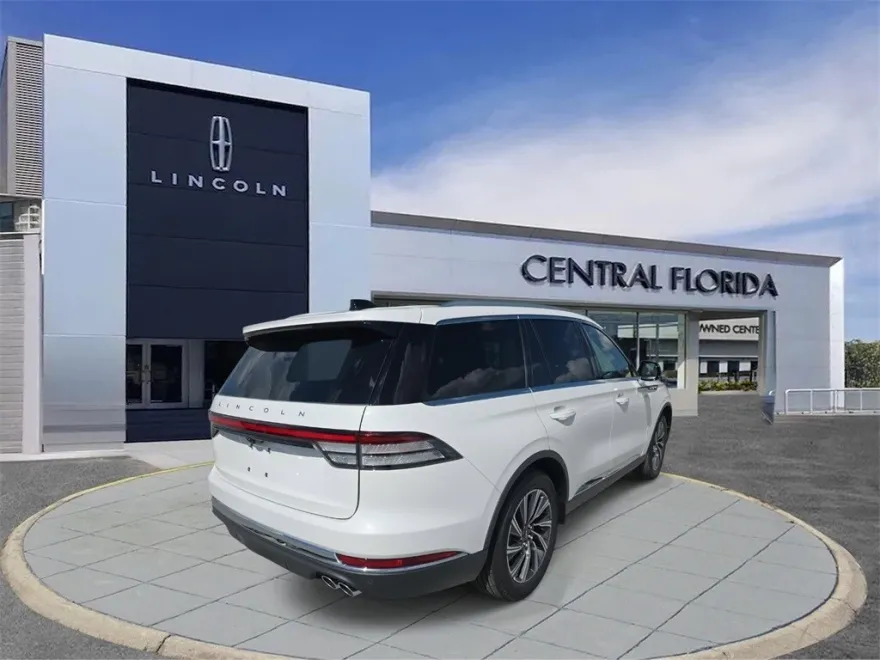 2025 Lincoln Aviator Premiere photo 1