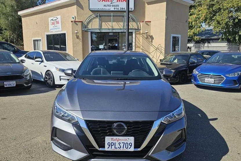 2021 Nissan Sentra SV photo 1