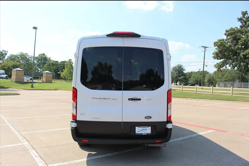 2023 Ford Transit XLT photo 1