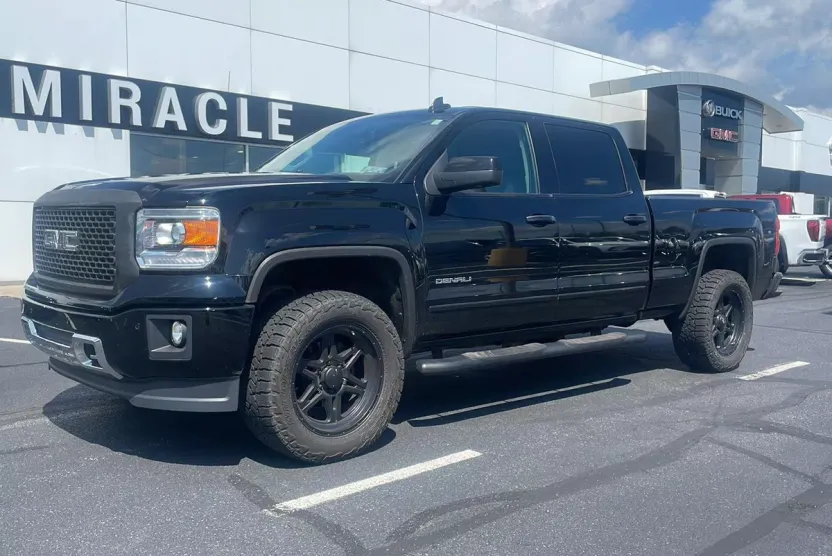 2015 Gmc Sierra 1500 Denali photo 1