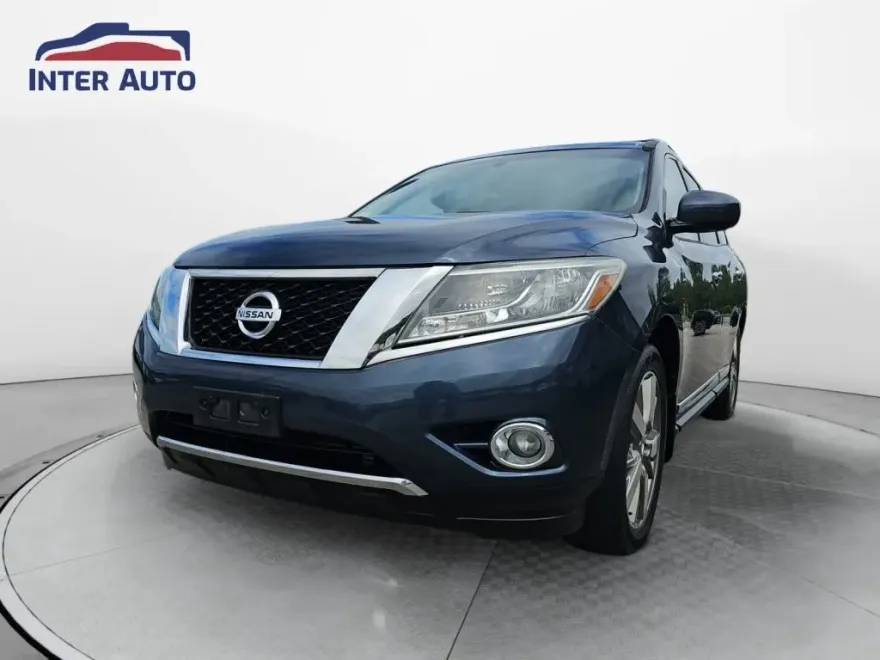 2014 Nissan Pathfinder Platinum photo 1