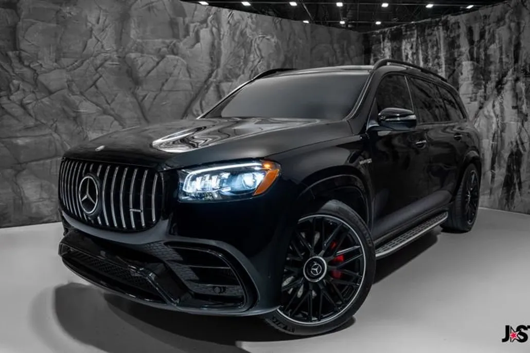 2024 Mercedes Benz GLS AMG 63 photo 1