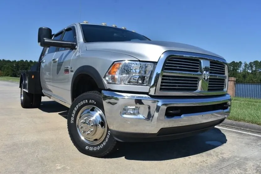 2010 Dodge Ram 3500 SLT photo 1