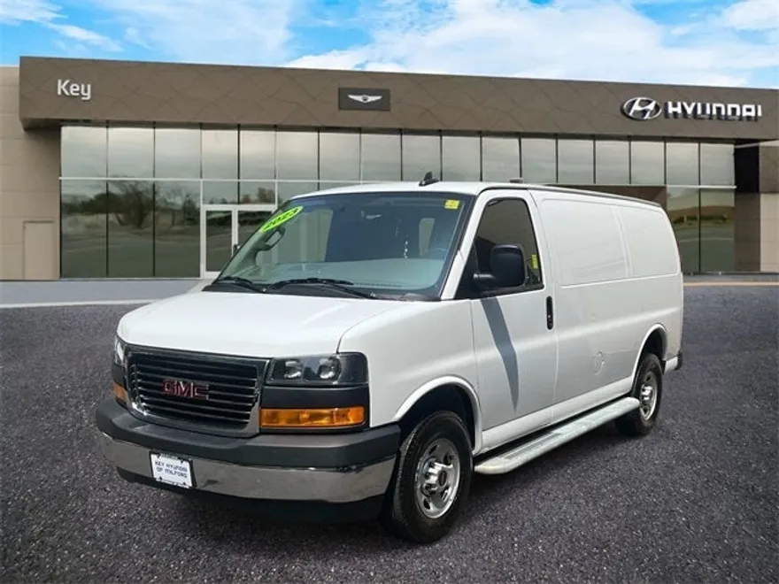 2023 Gmc Savana Cargo 2500 photo 1