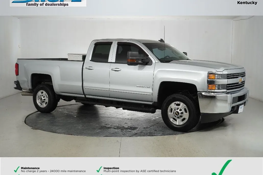 2015 Chevrolet Silverado 2500HD LT photo 1