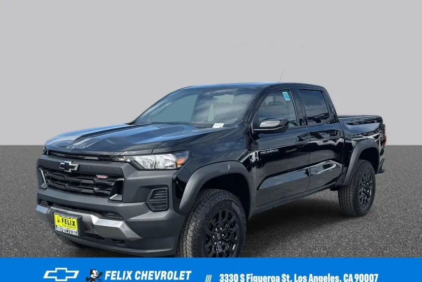 2026 Chevrolet Colorado Trail Boss photo 1