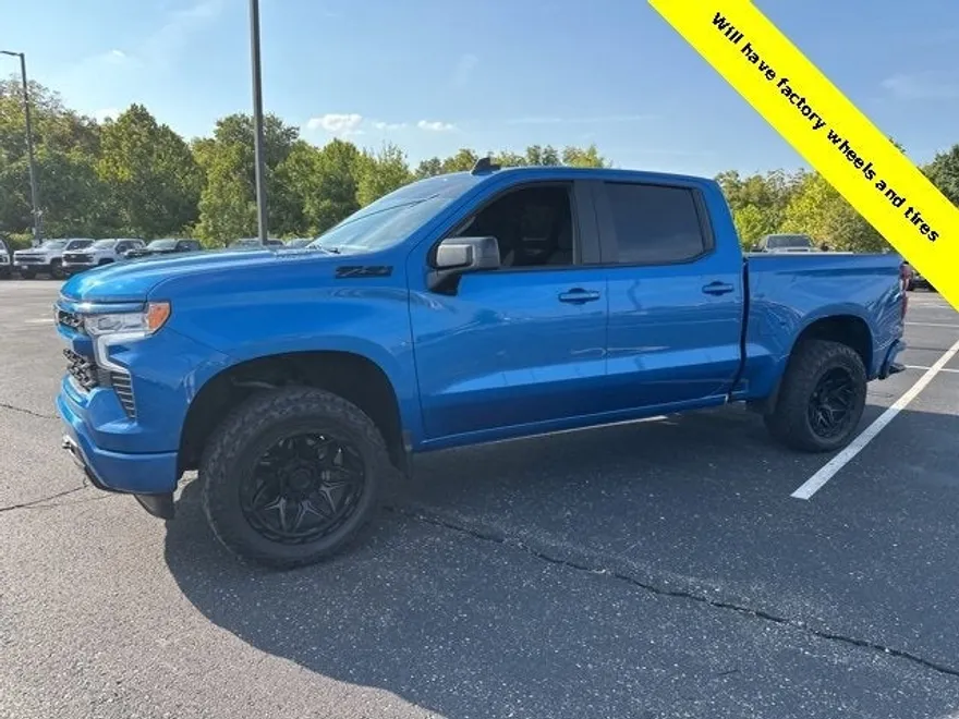 2022 Chevrolet Silverado 1500 RST photo 1