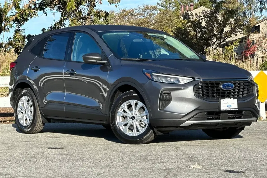 2025 Ford Escape Active photo 1