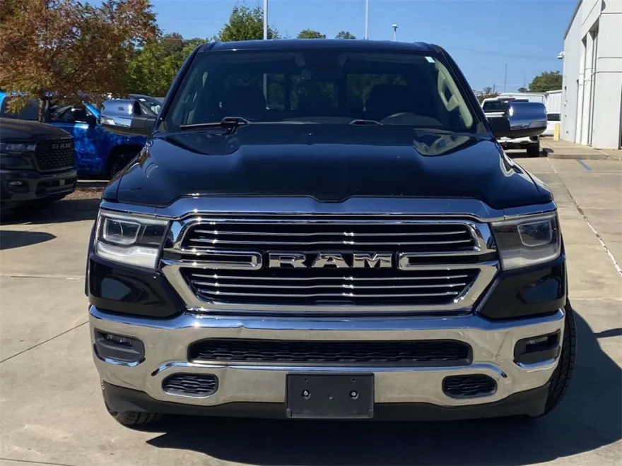 2019 Ram 1500 Laramie photo 1