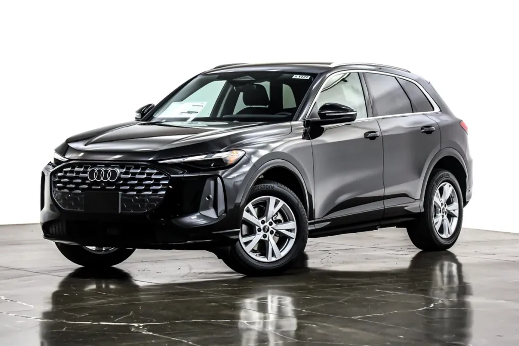 2025 Audi Q5 Premium photo 1
