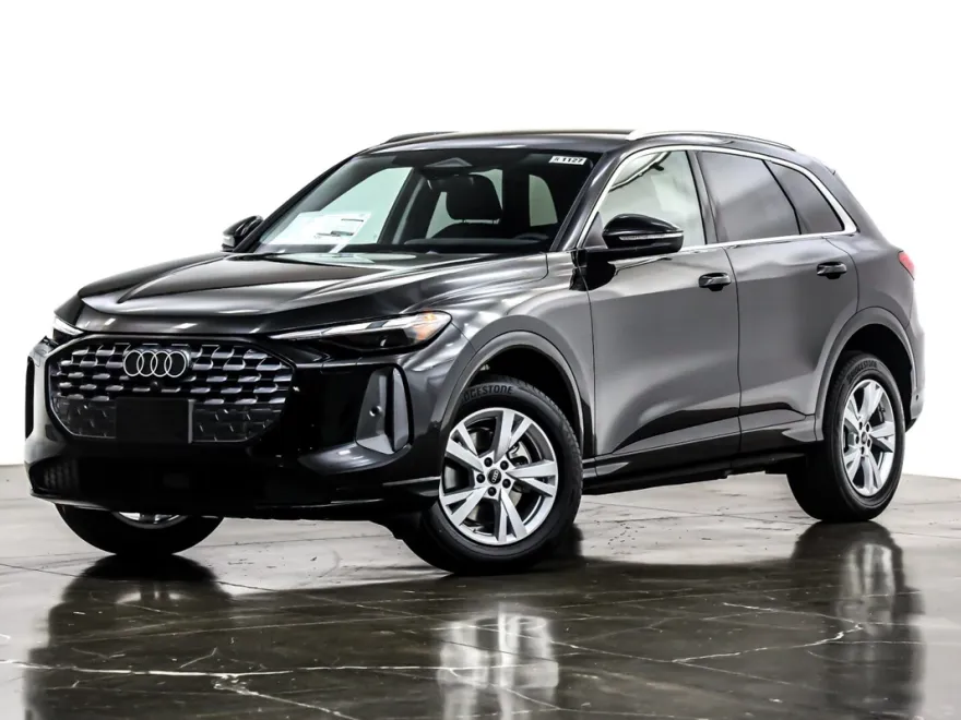 2025 Audi Q5 Premium photo 1