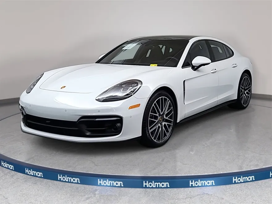 2023 Porsche Panamera 4 Platinum photo 1