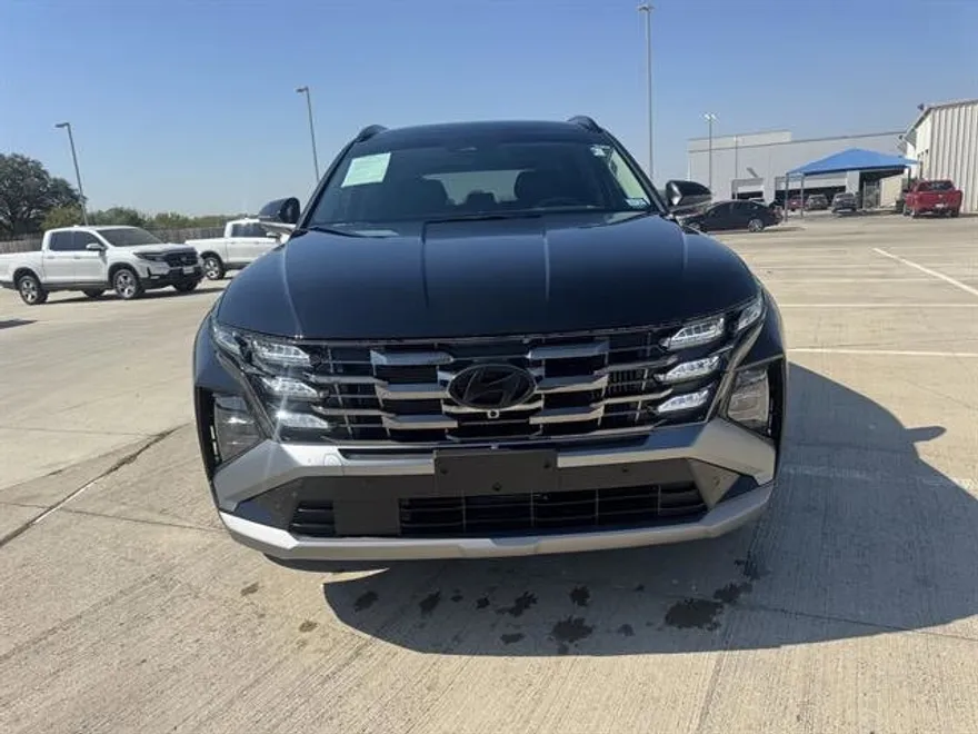 2025 Hyundai Tucson Hybrid Limited photo 1