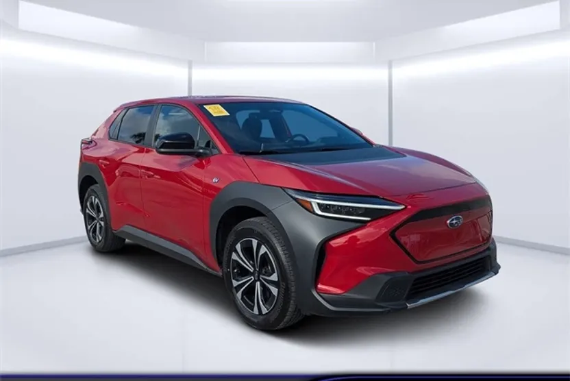 2023 Subaru Solterra Premium photo 1