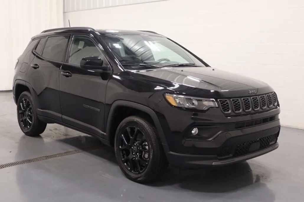 2025 Jeep Compass Latitude Altitude Special Edition photo 1