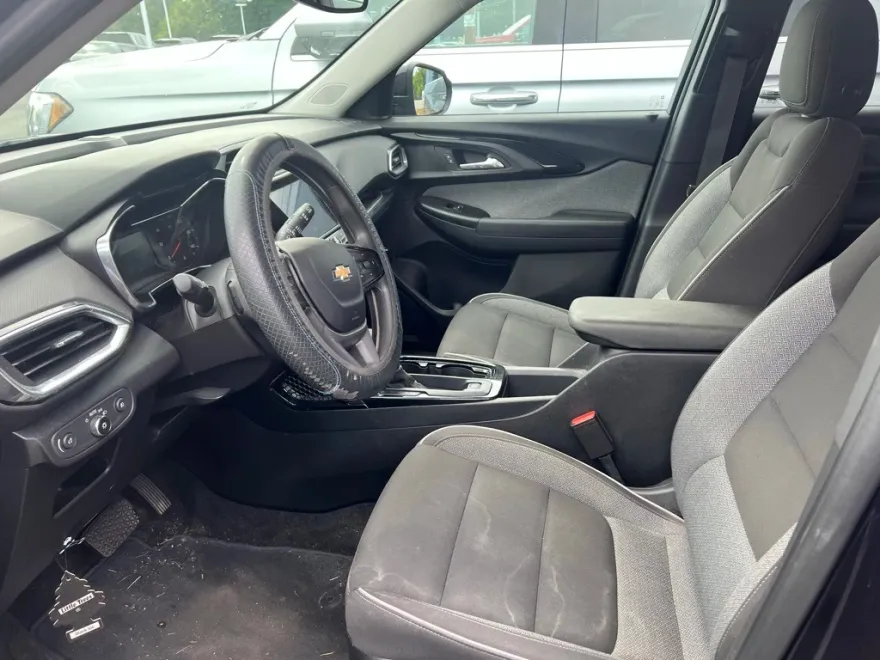 2021 Chevrolet Trailblazer LT photo 1