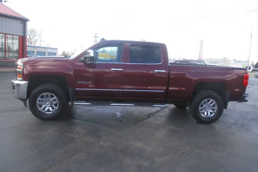 2016 Chevrolet Silverado 2500HD LTZ photo 1