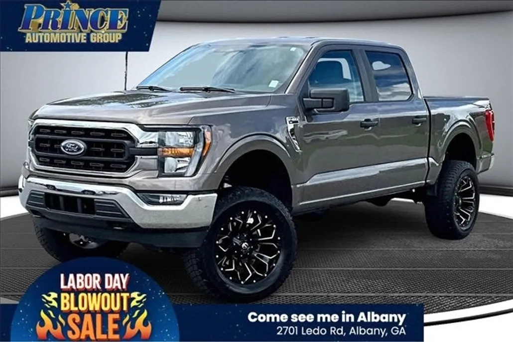 2023 Ford F-150 XL photo 1