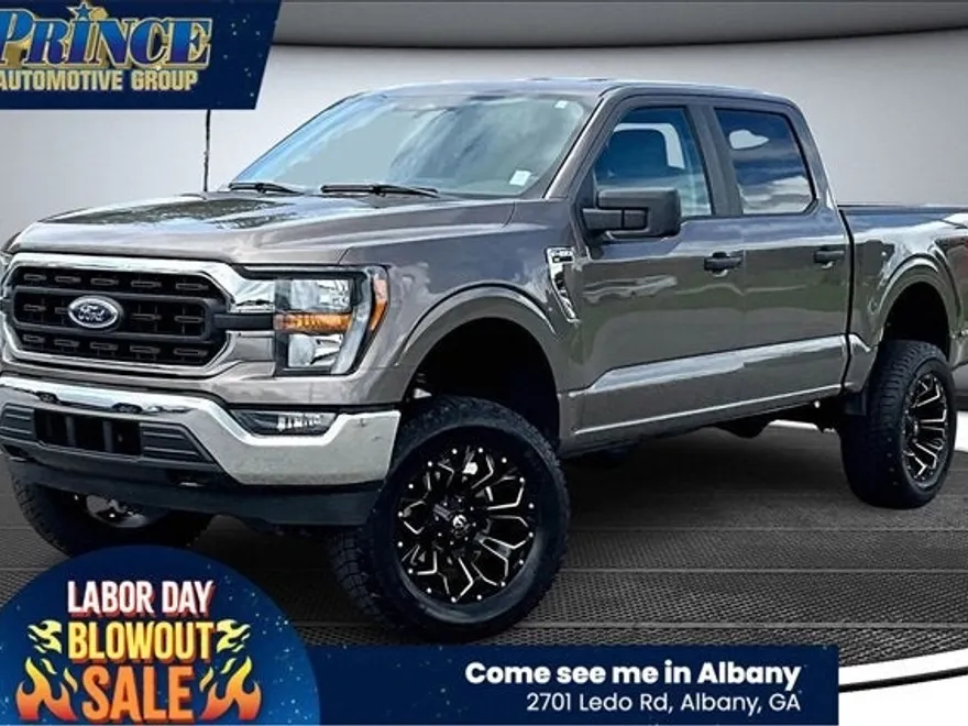 2023 Ford F-150 XL photo 1