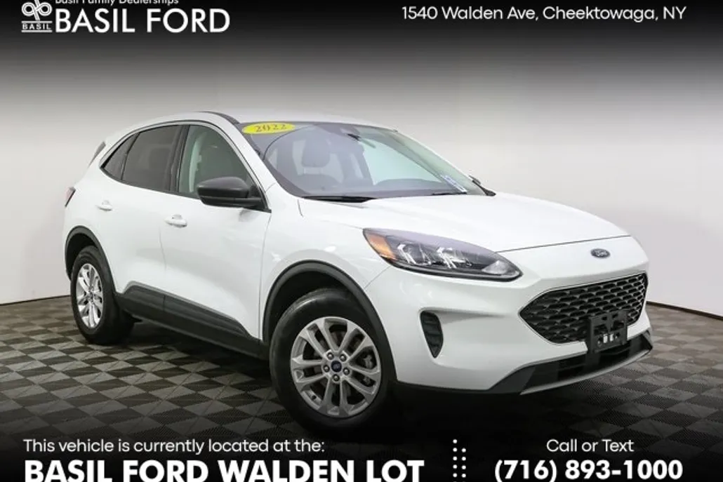 2022 Ford Escape SE photo 1
