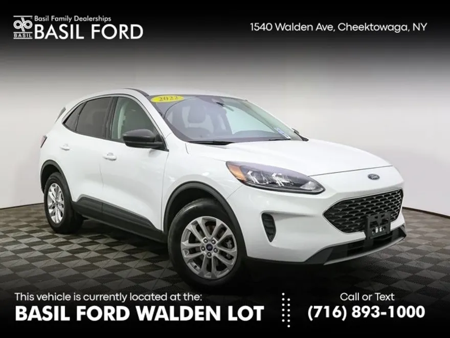 2022 Ford Escape SE photo 1
