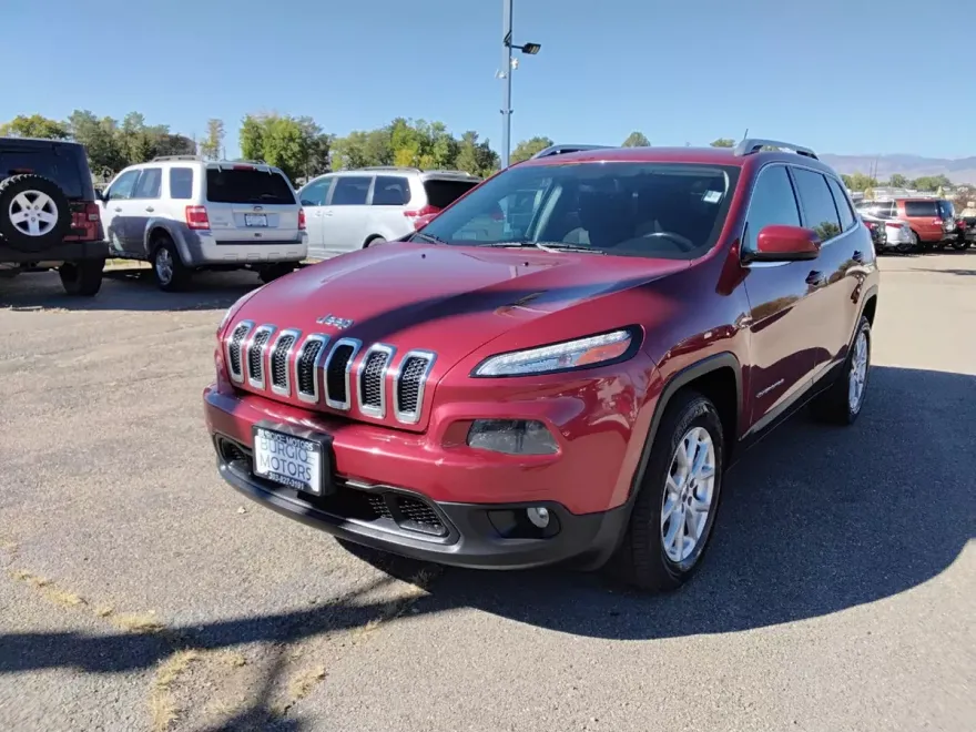 2015 Jeep Cherokee Latitude photo 1