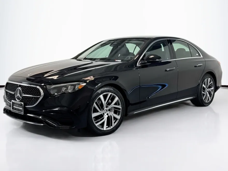 2025 Mercedes Benz E 350 4MATIC Sedan photo 1