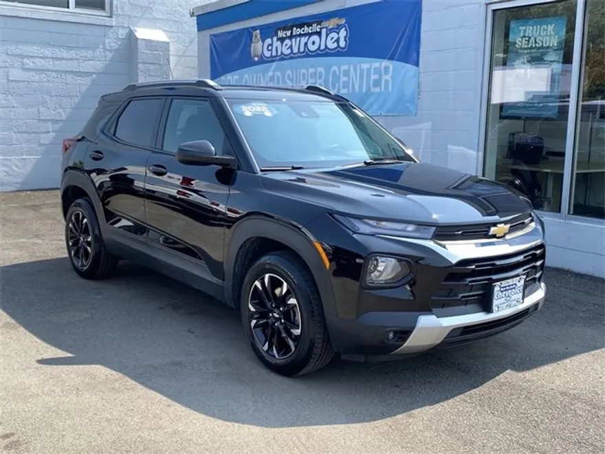 2022 Chevrolet Trailblazer LT photo 1