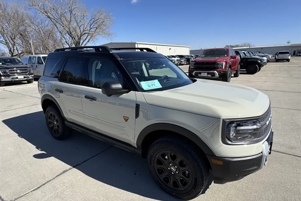 2025 Ford Bronco Sport Badlands photo 1