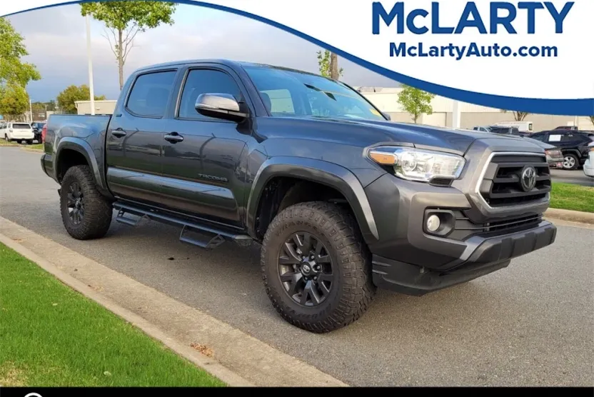 2023 Toyota Tacoma SR5 V6 photo 1