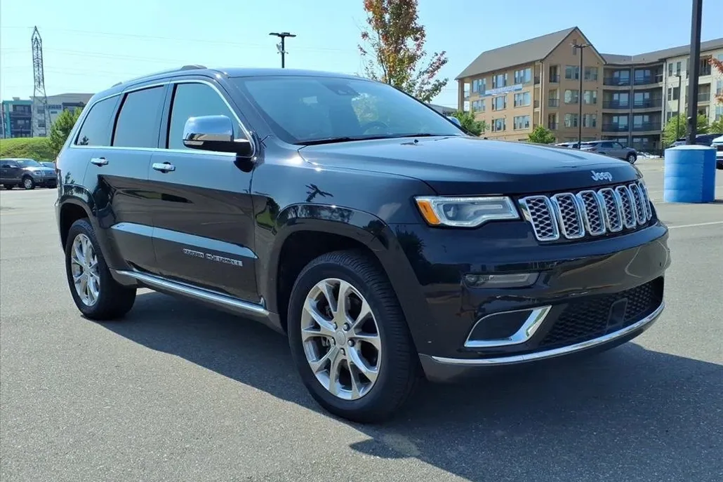 2019 Jeep Grand Cherokee Summit photo 1