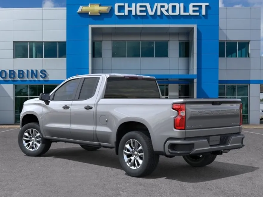 2026 Chevrolet Silverado 1500 Custom photo 1