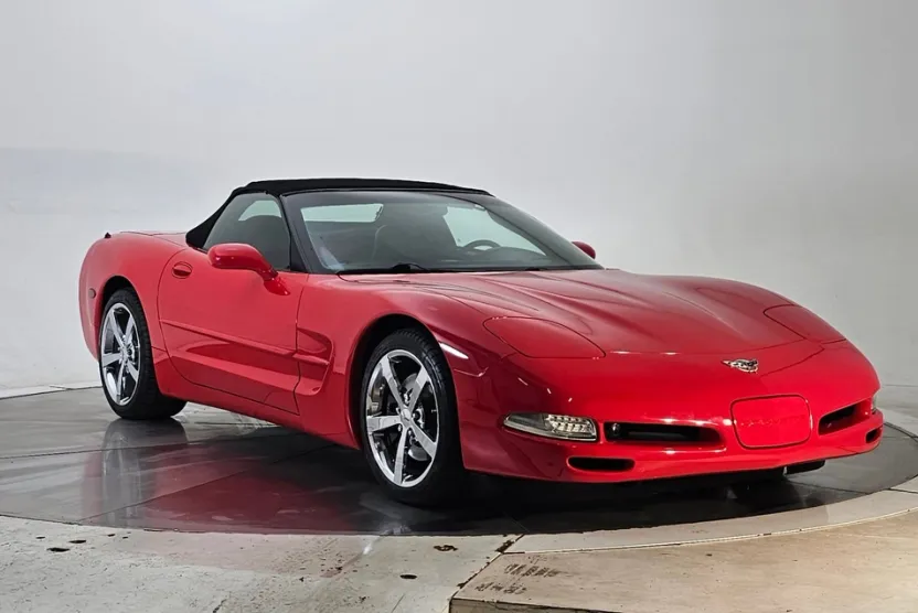 2003 Chevrolet Corvette Base Convertible photo 1