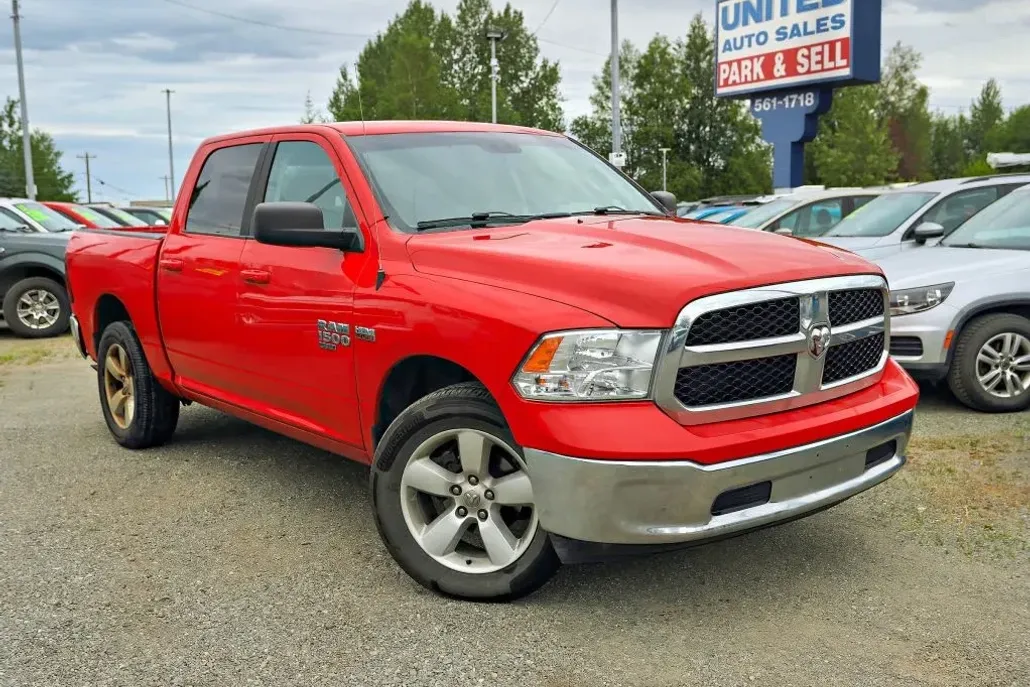 2019 Ram 1500 Classic SLT photo 1