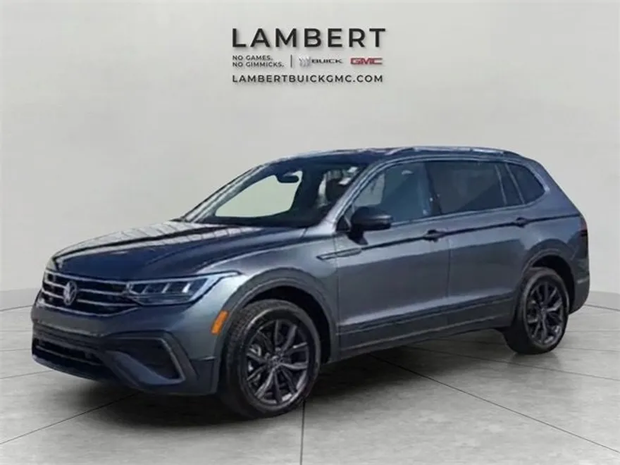 2024 Volkswagen Tiguan SE photo 1