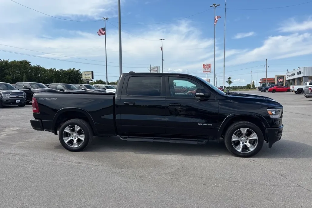 2021 Ram 1500 Laramie photo 1