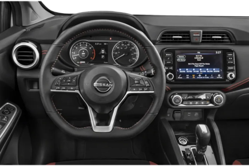 2025 Nissan Versa 1.6 SR photo 4