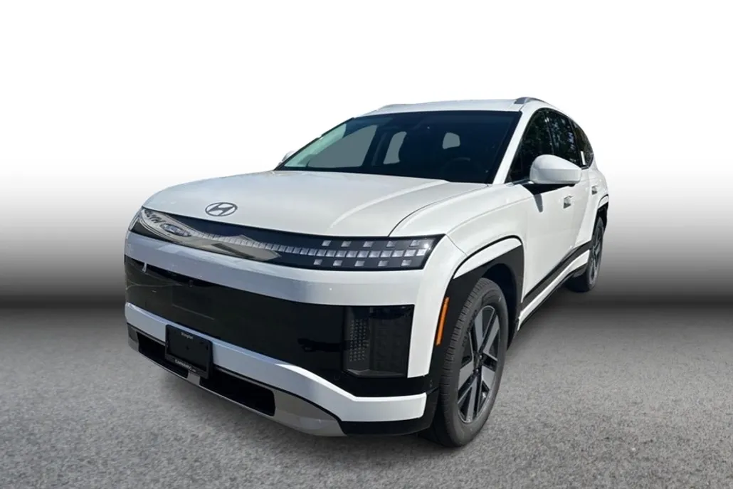 2026 Hyundai Ioniq SEL photo 1