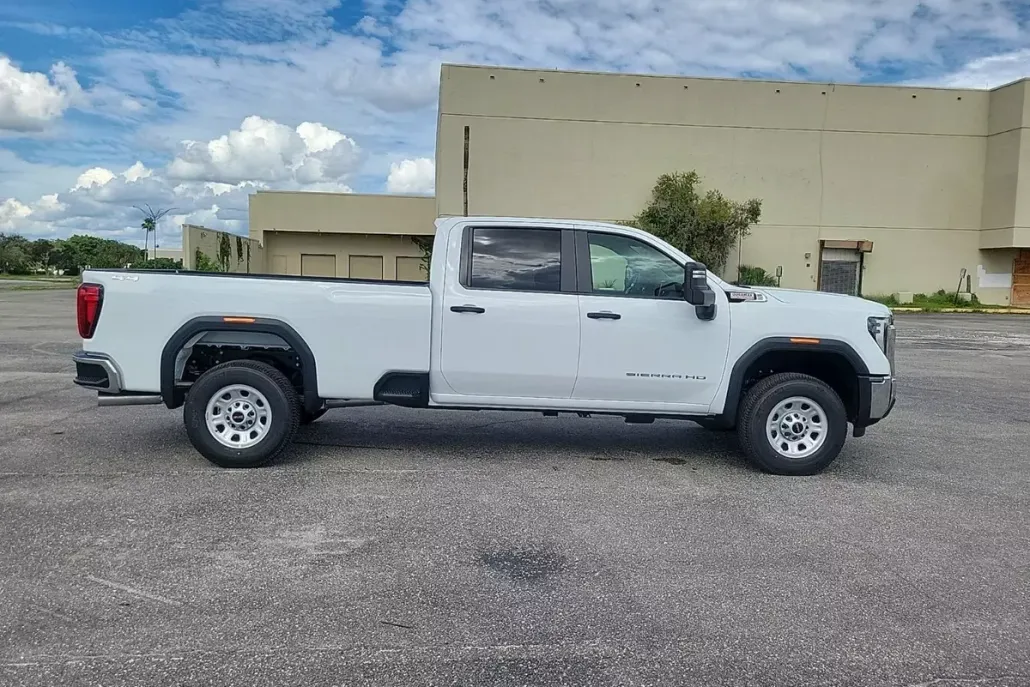 2026 Gmc Sierra 3500 HD Pro photo 1